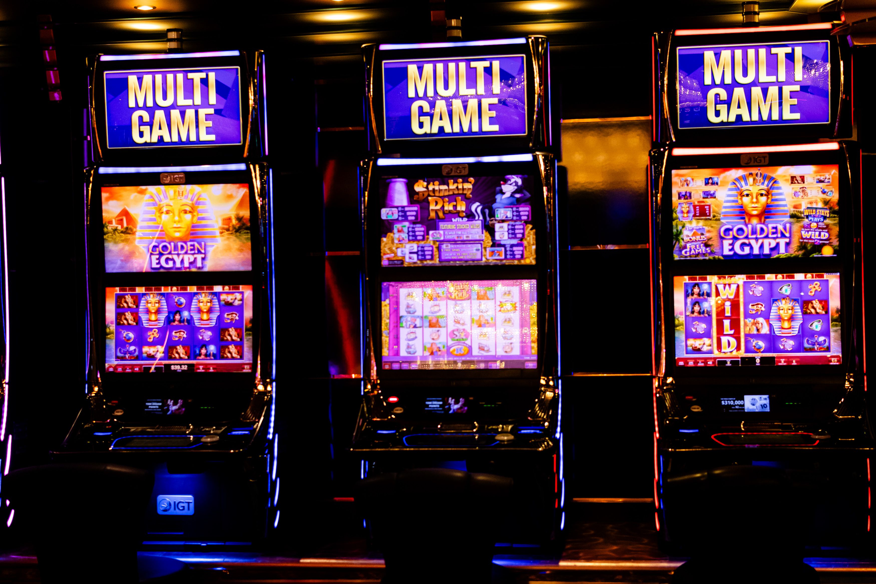 online slot machine selection